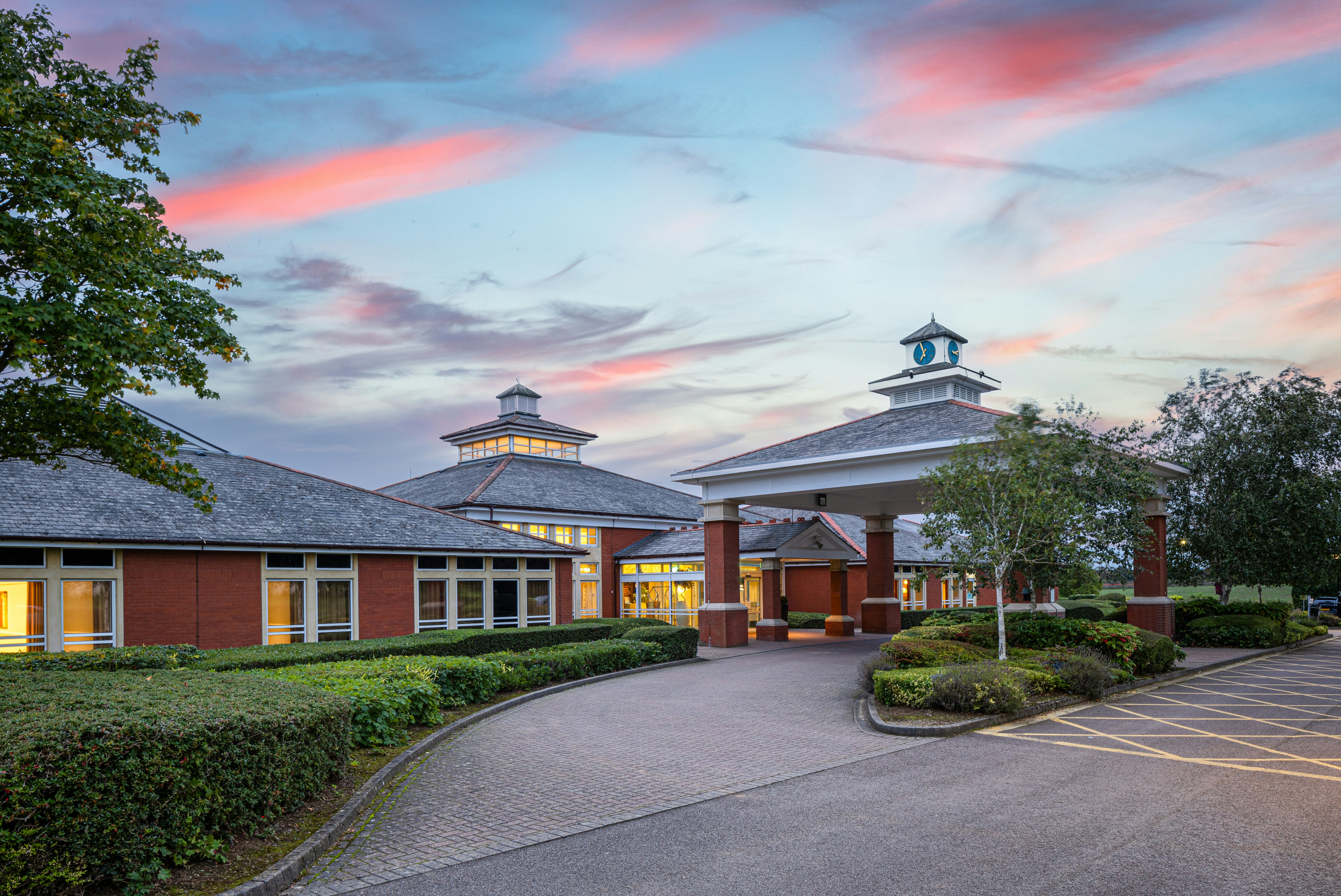 Hilton Northampton 4/44