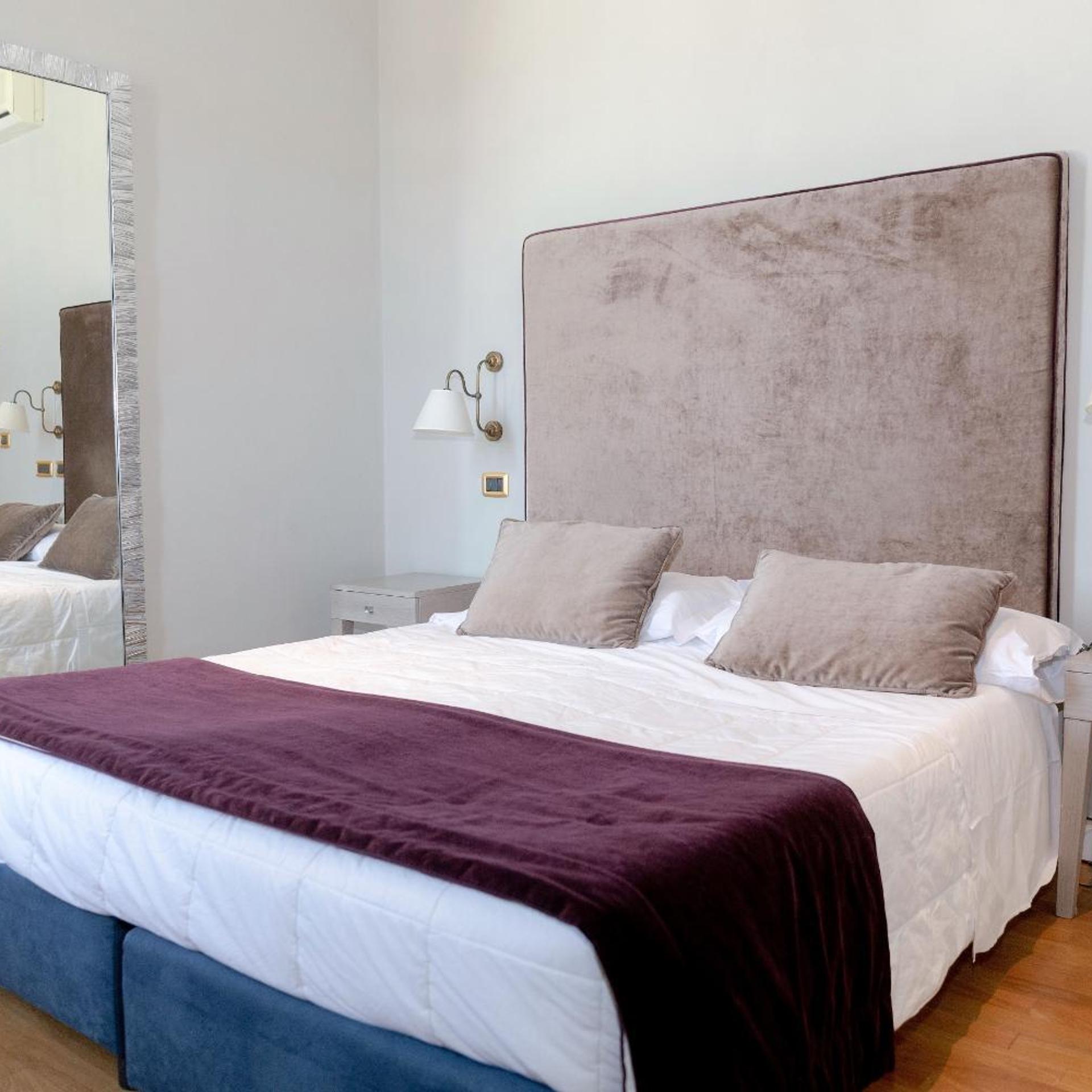 غرفة كلاسيكية بسرير مزدوج أو سريرين منفصلين، Hotel Clitunno 7/10