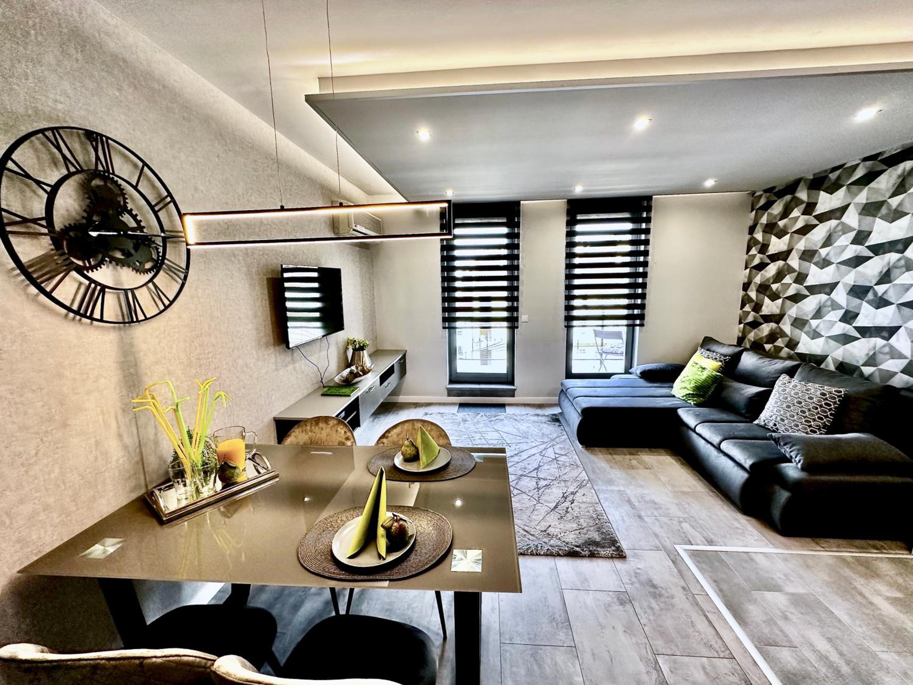 King Apartments 22/50