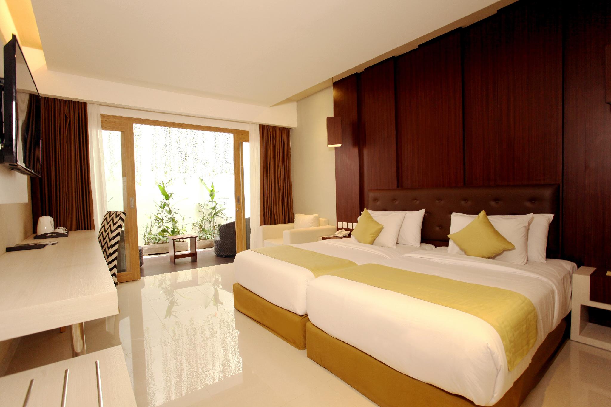 Deluxe, Double or Twin Bed, Balcony