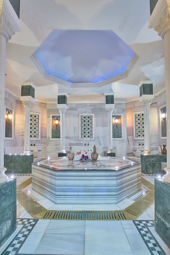 Rixos President Astana Hotel 40/85