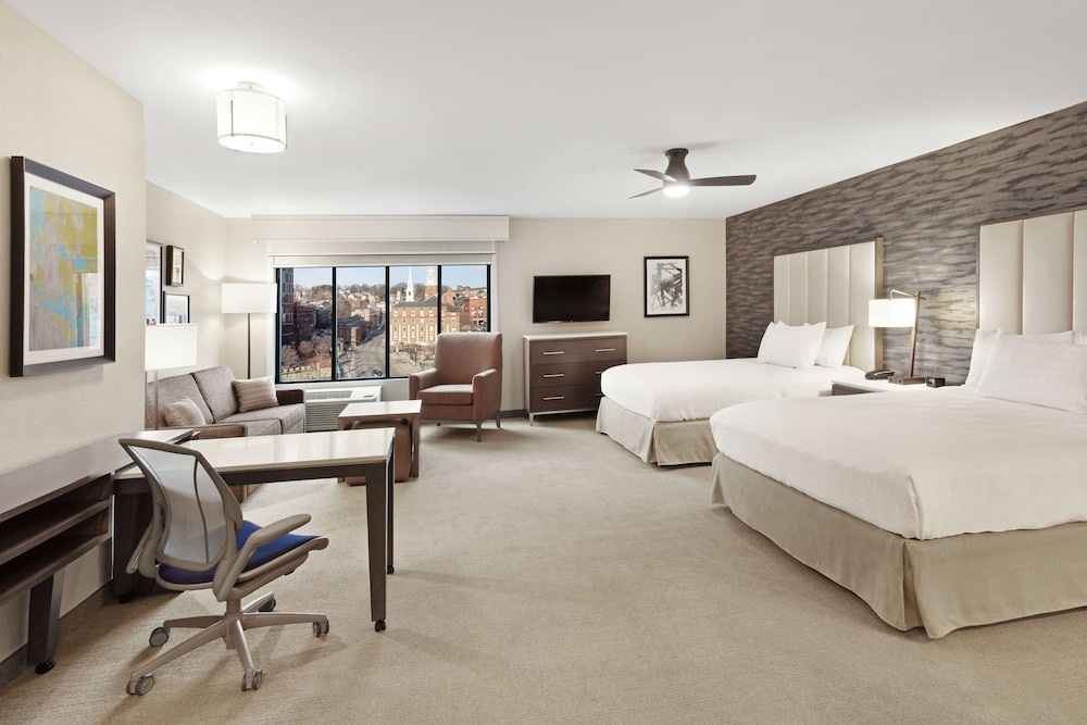Homewood Suites By Hilton Providence Downtown 18/55