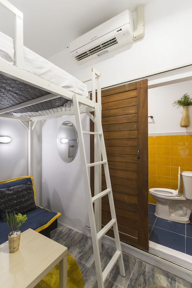 Stockhome Hostel Ayutthaya 18/30