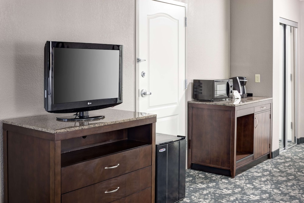 Hilton Garden Inn Cincinnati Mason 46/50