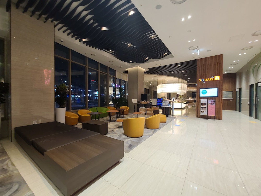 Novotel Ambassador Suwon 8/69