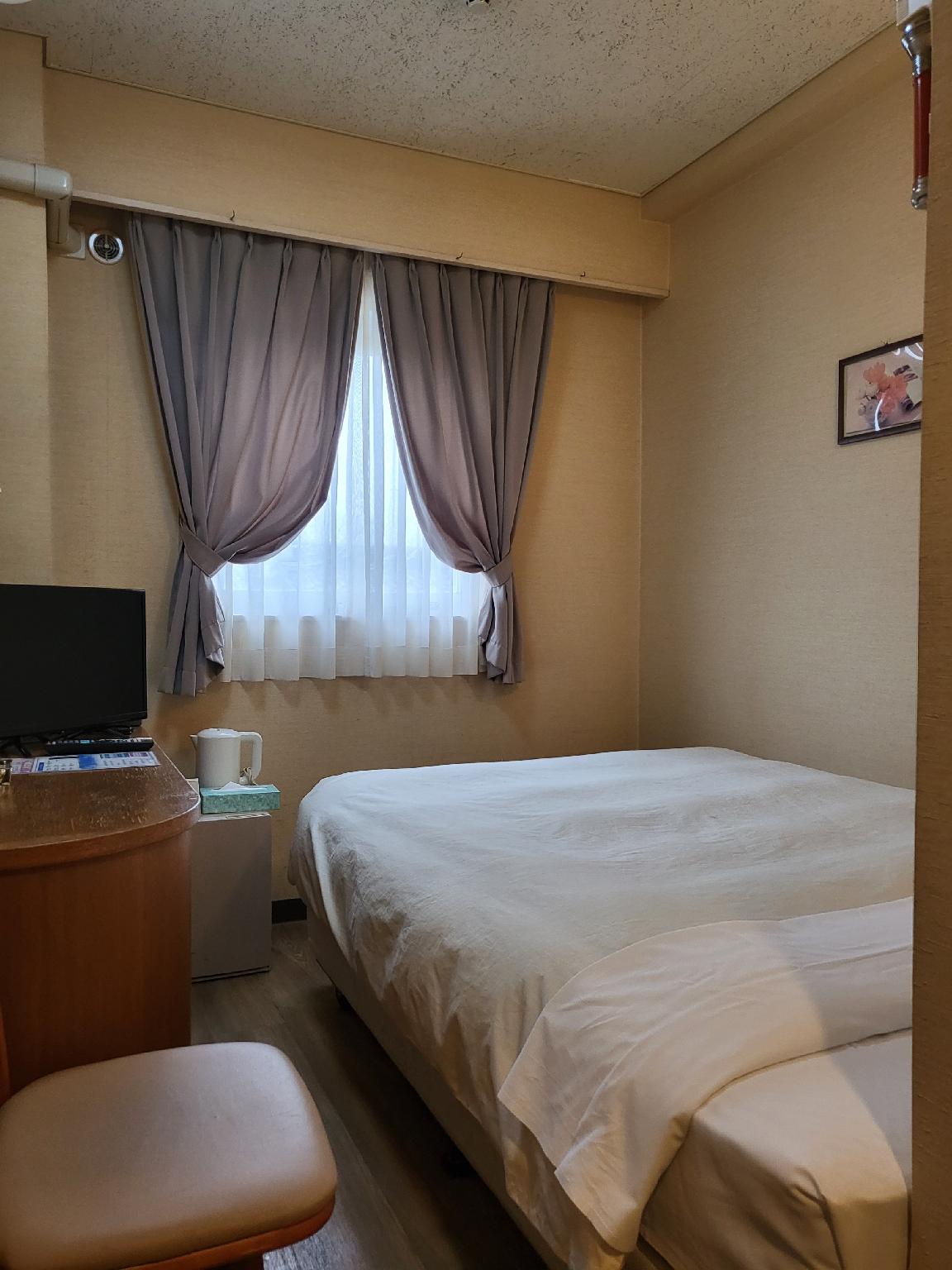 Room, Single