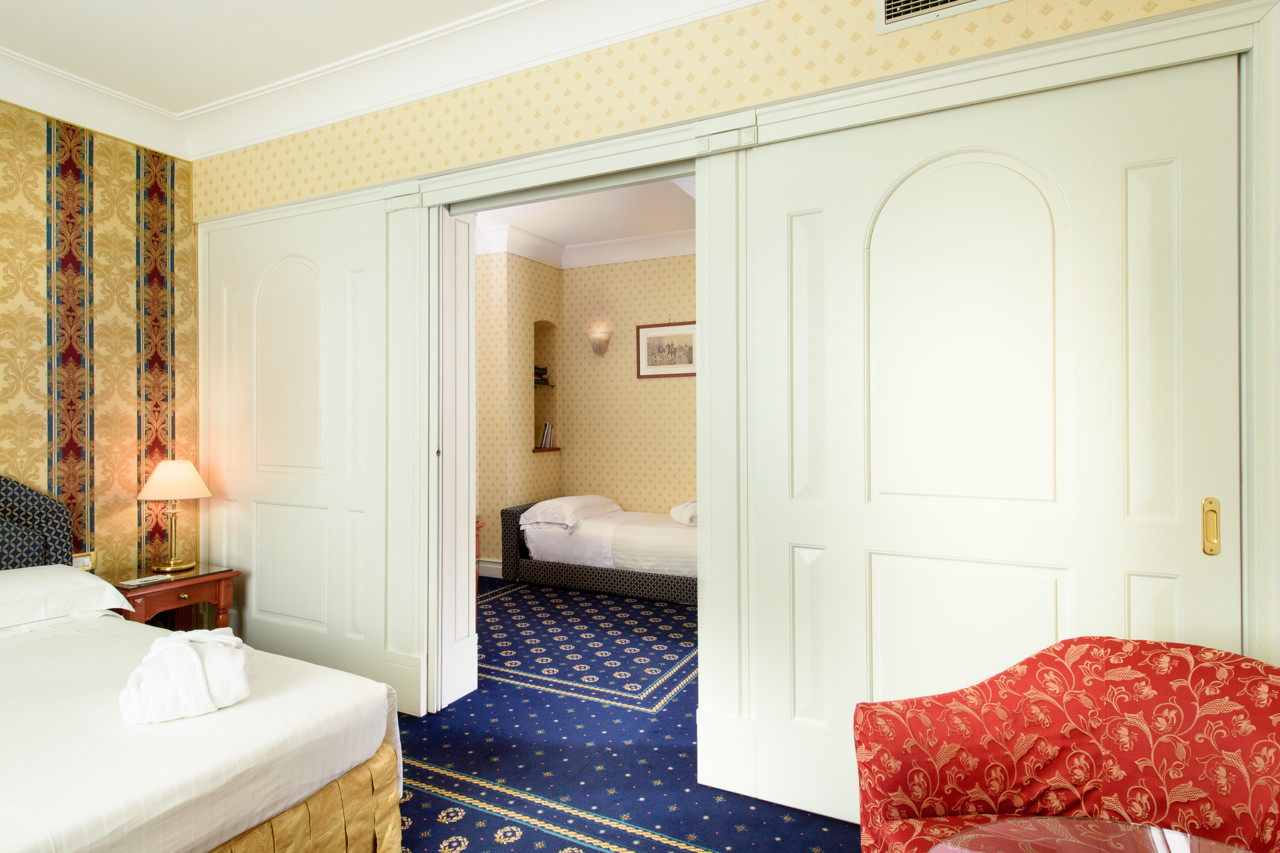 Grand Hotel Adriatico 4/12