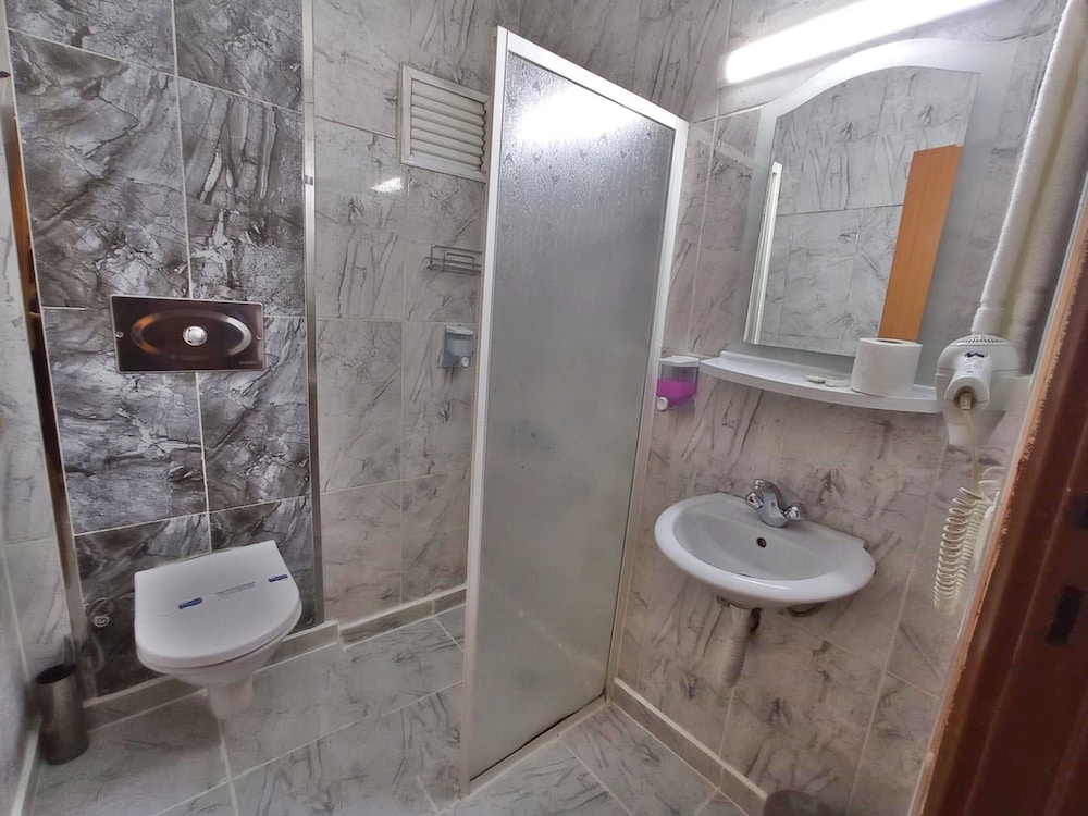 Yilmazel Hotel 57/60