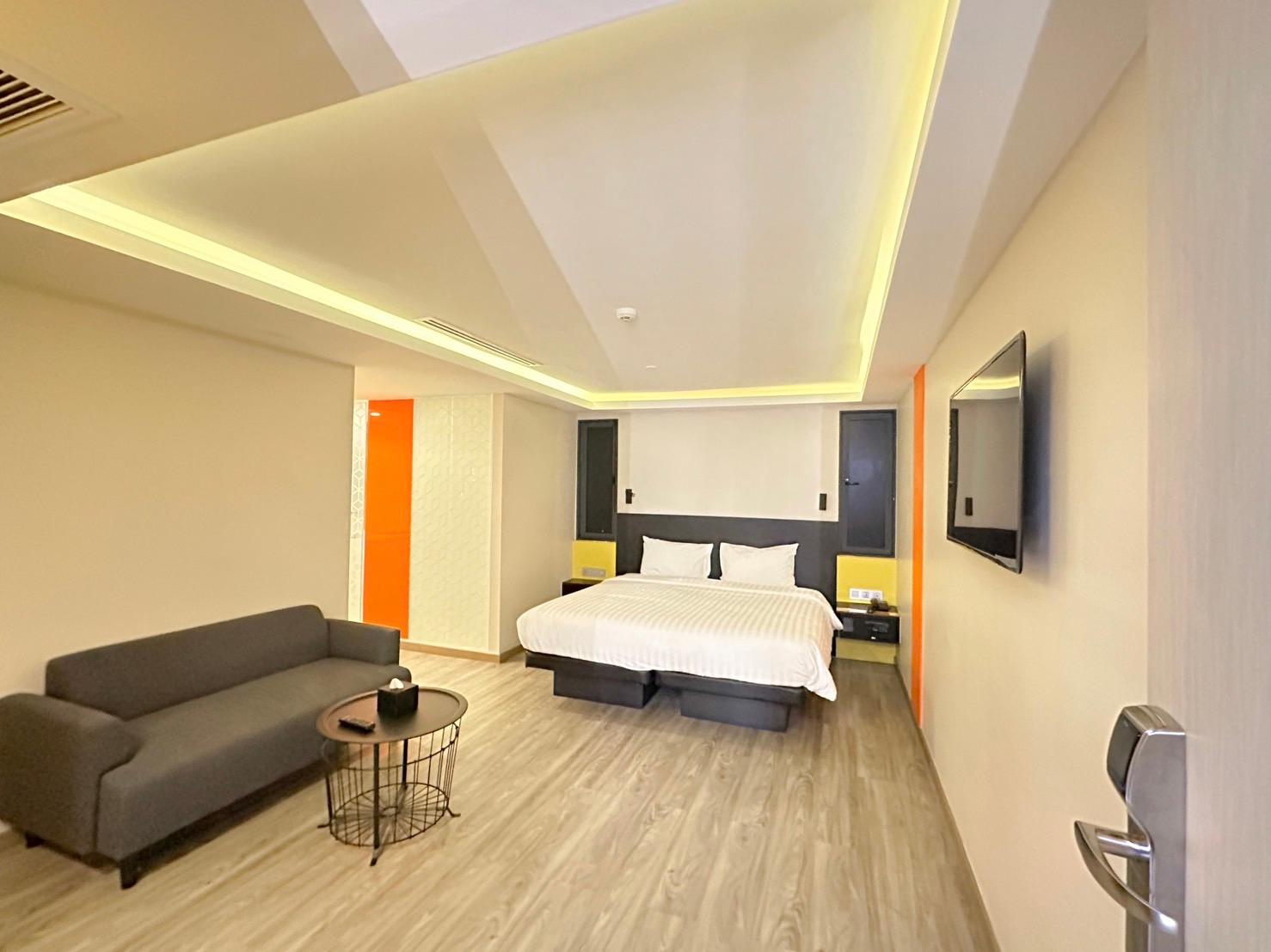 Standard, Hotel Z zpaze 5/5