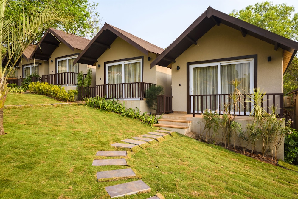 Stone Wood Resort & Spa 29/50