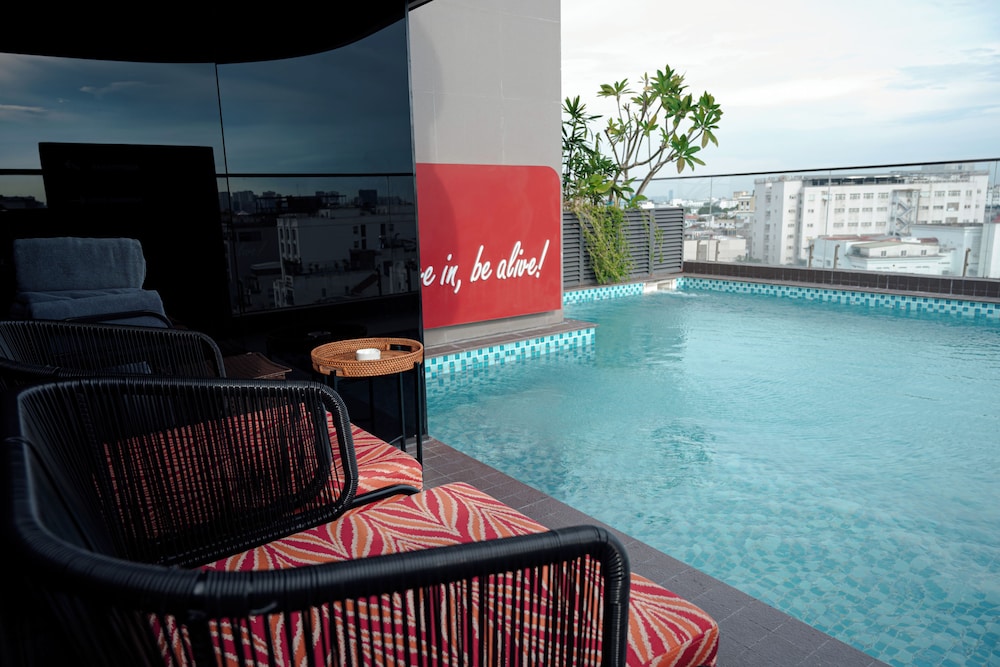 Champton Hanoi Hotel 35/63