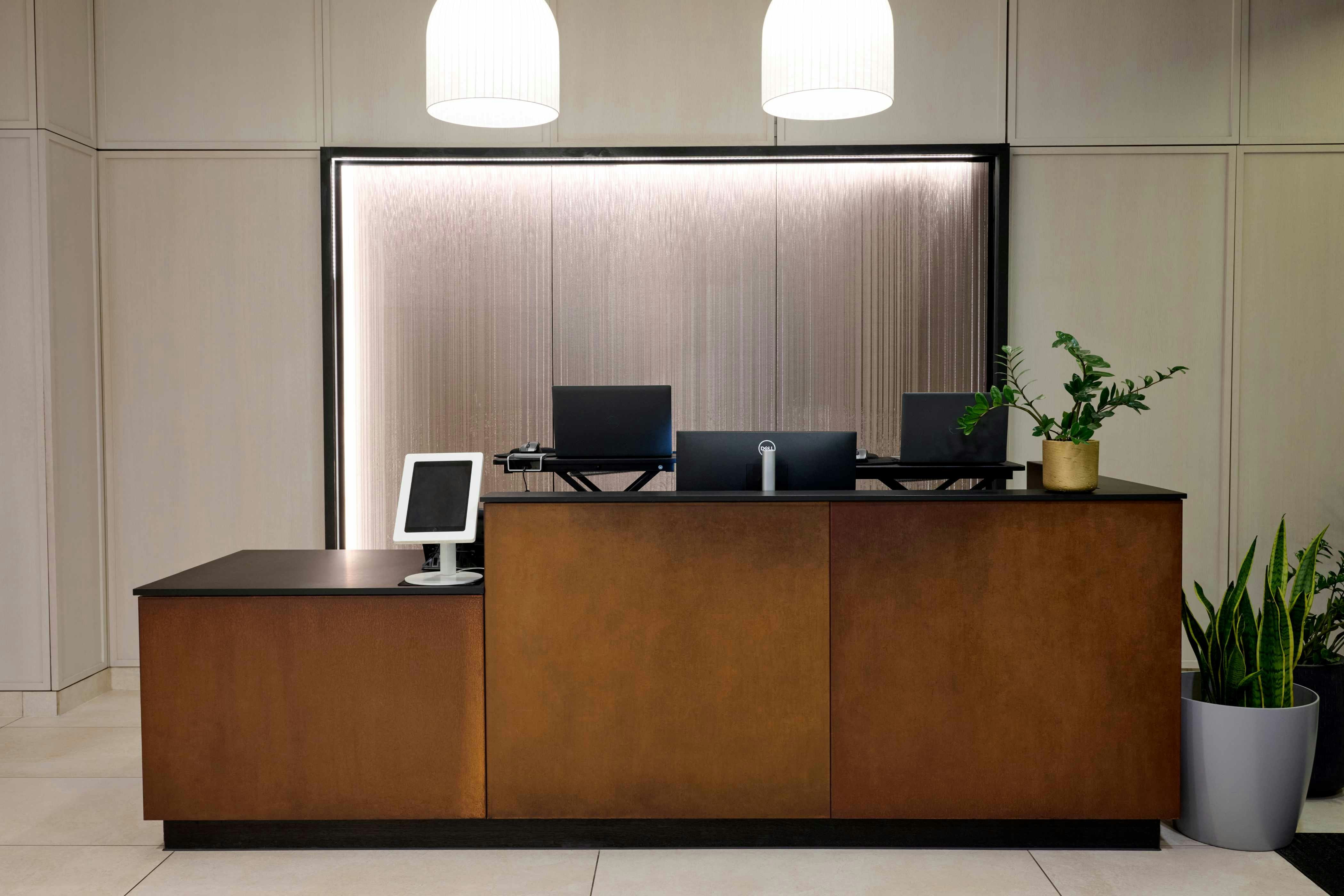 Lobby at Cove Landmark Pinnacle, LONDON