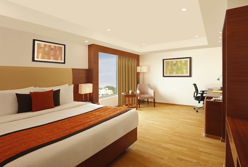 Lemon Tree Hotel Coimbatore 7/35