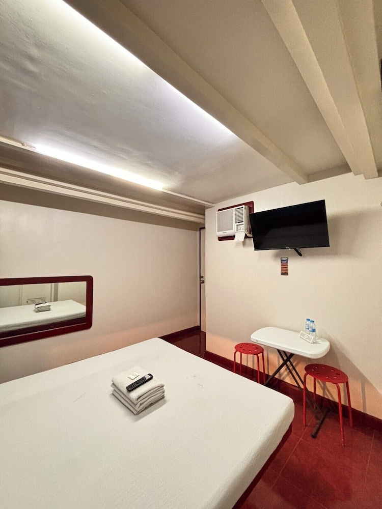 Astrotel Cubao 19/49