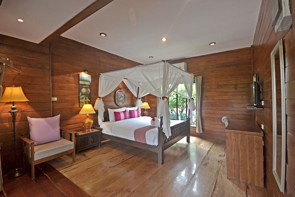 Thai Thai Sukhothai Resort 34/68