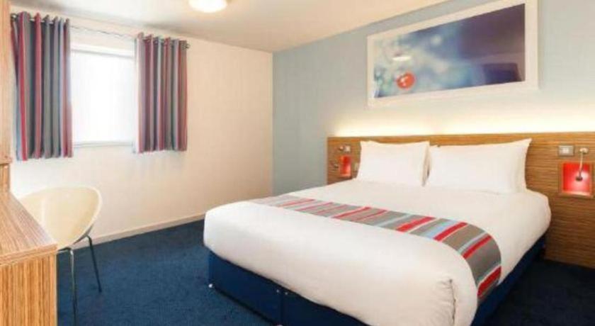 Travelodge Hull South Cave 4/9