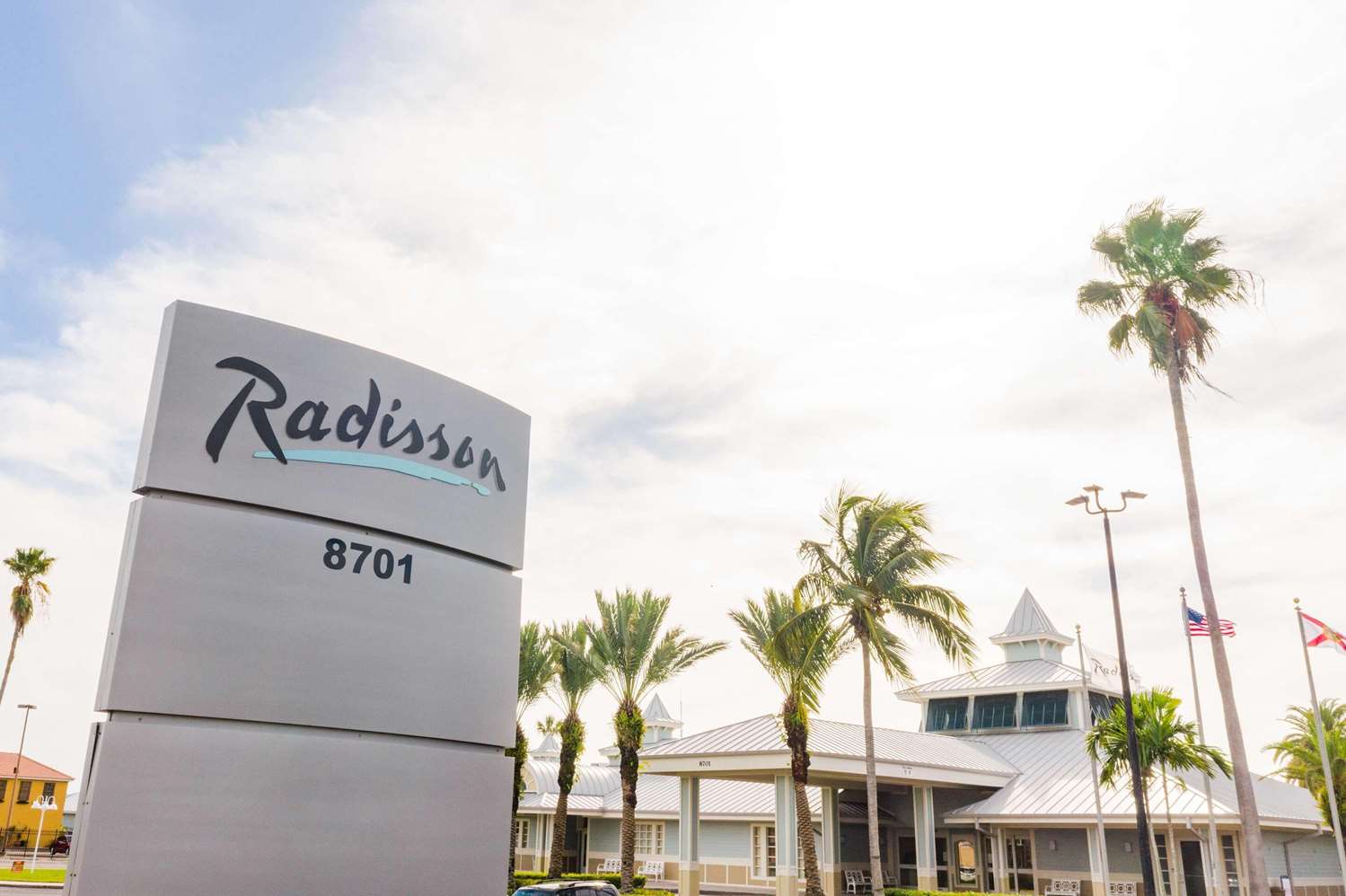 Radisson Resort At The Port 3/36