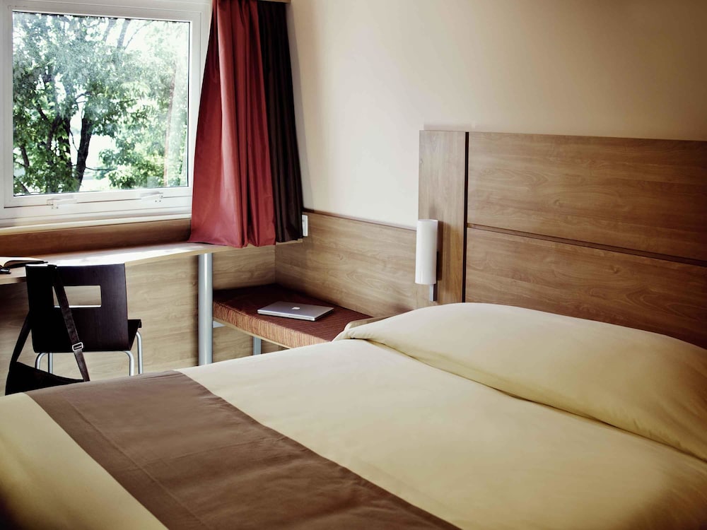 Ibis Canoas Shopping 12/57