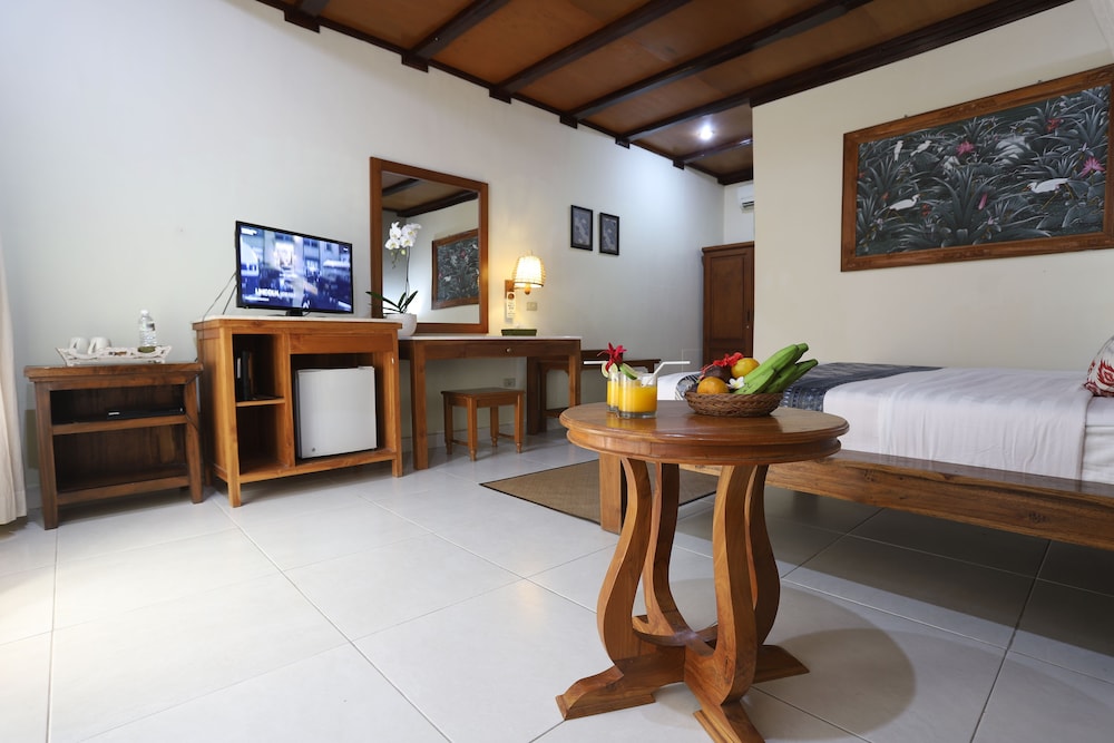BUMI AYU BUNGALOWS 41/66