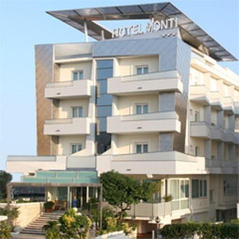 Hotel Monti 4/50