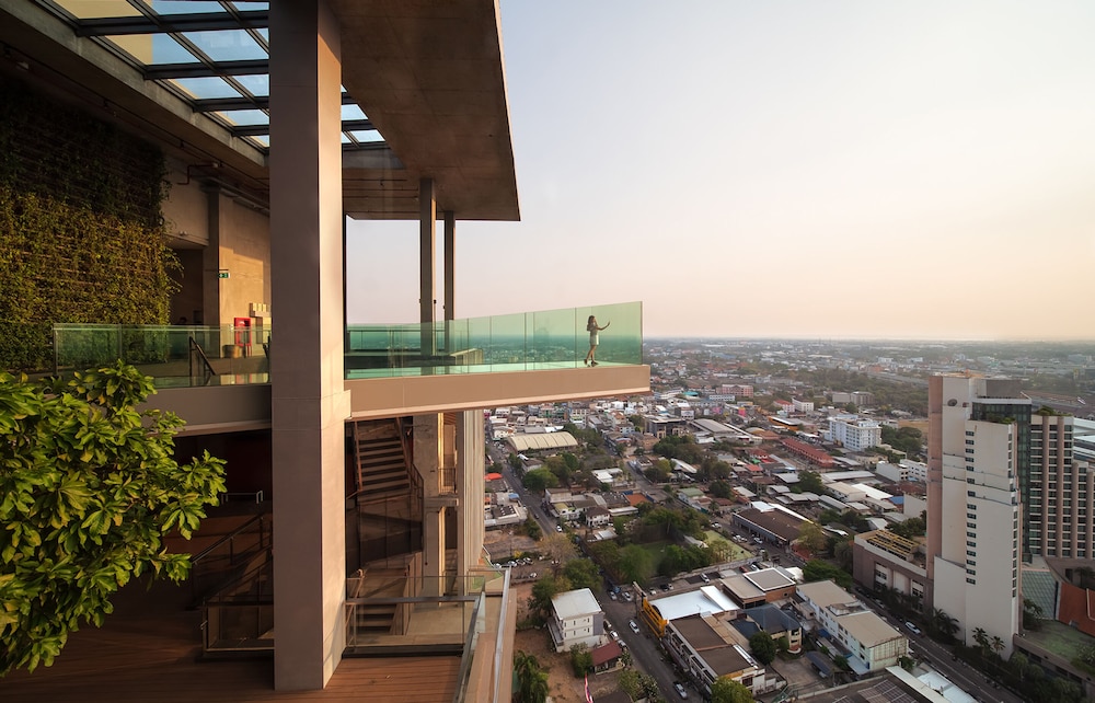 Ad Lib Hotel Khon Kaen 42/50