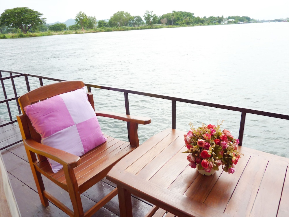 Tara Raft Kanchanaburi 33/50