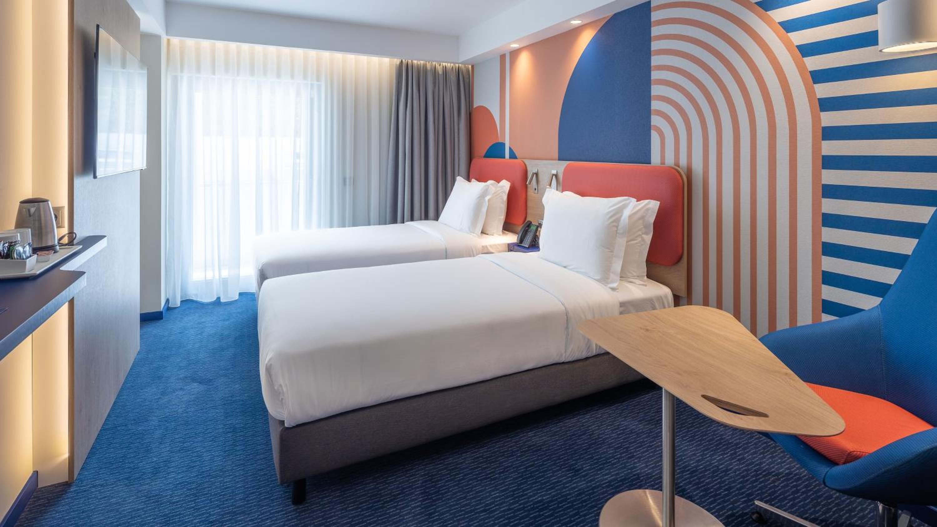 غرفة بريميوم بسرير كينج، Amazonia Lisboa Hotel 3/8