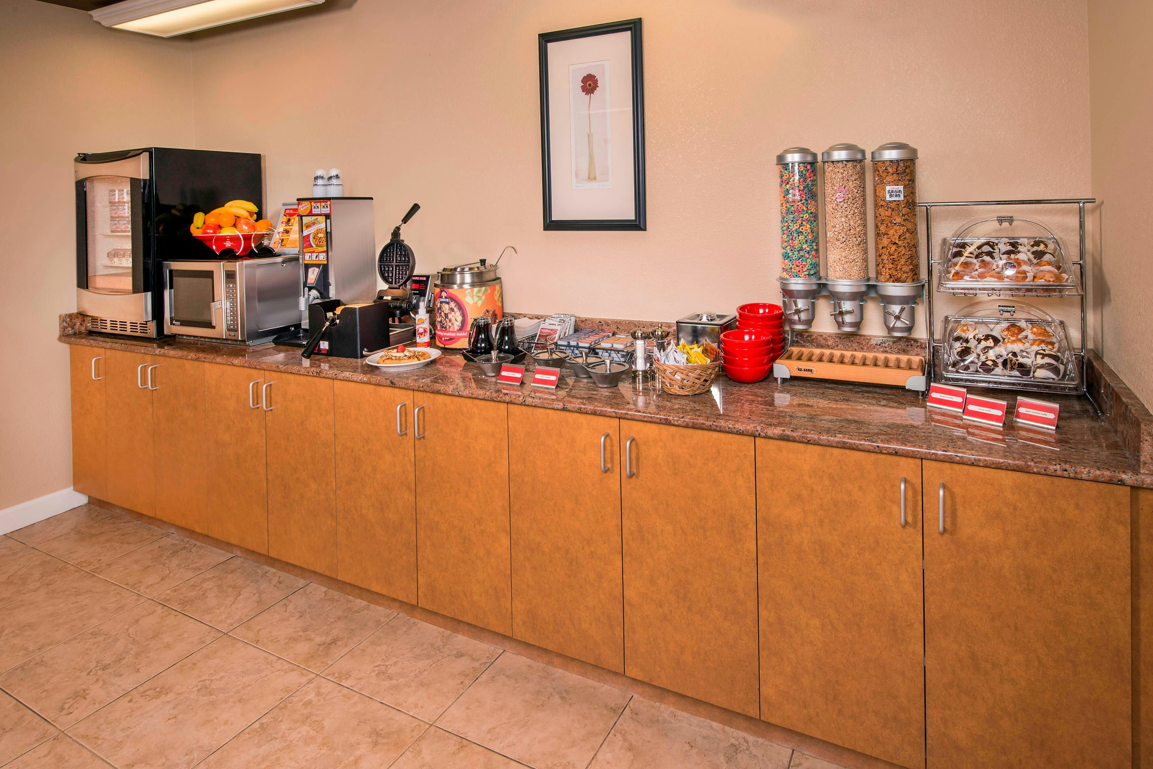 Towneplace Suites By Marriott Clinton At Joint Base Andrews 3/8