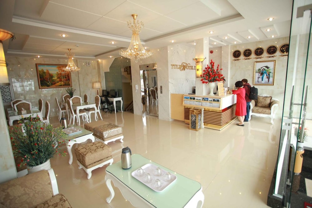 Tulip Hotel 2 17/66
