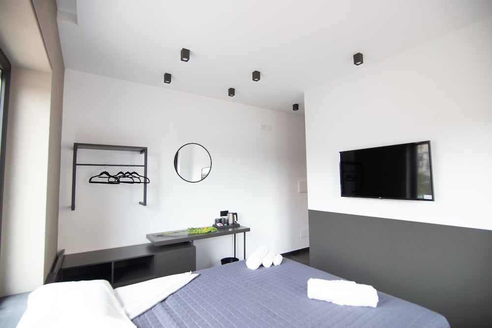 Napoliurbansuite 8/50