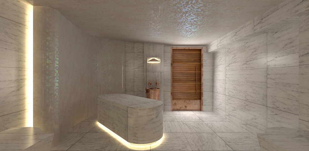 Tiara Termal Spa Hotel 46/77