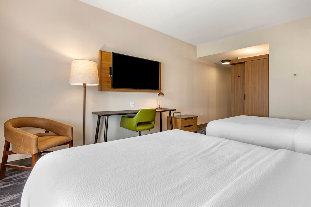 Room, 2 Queen Beds