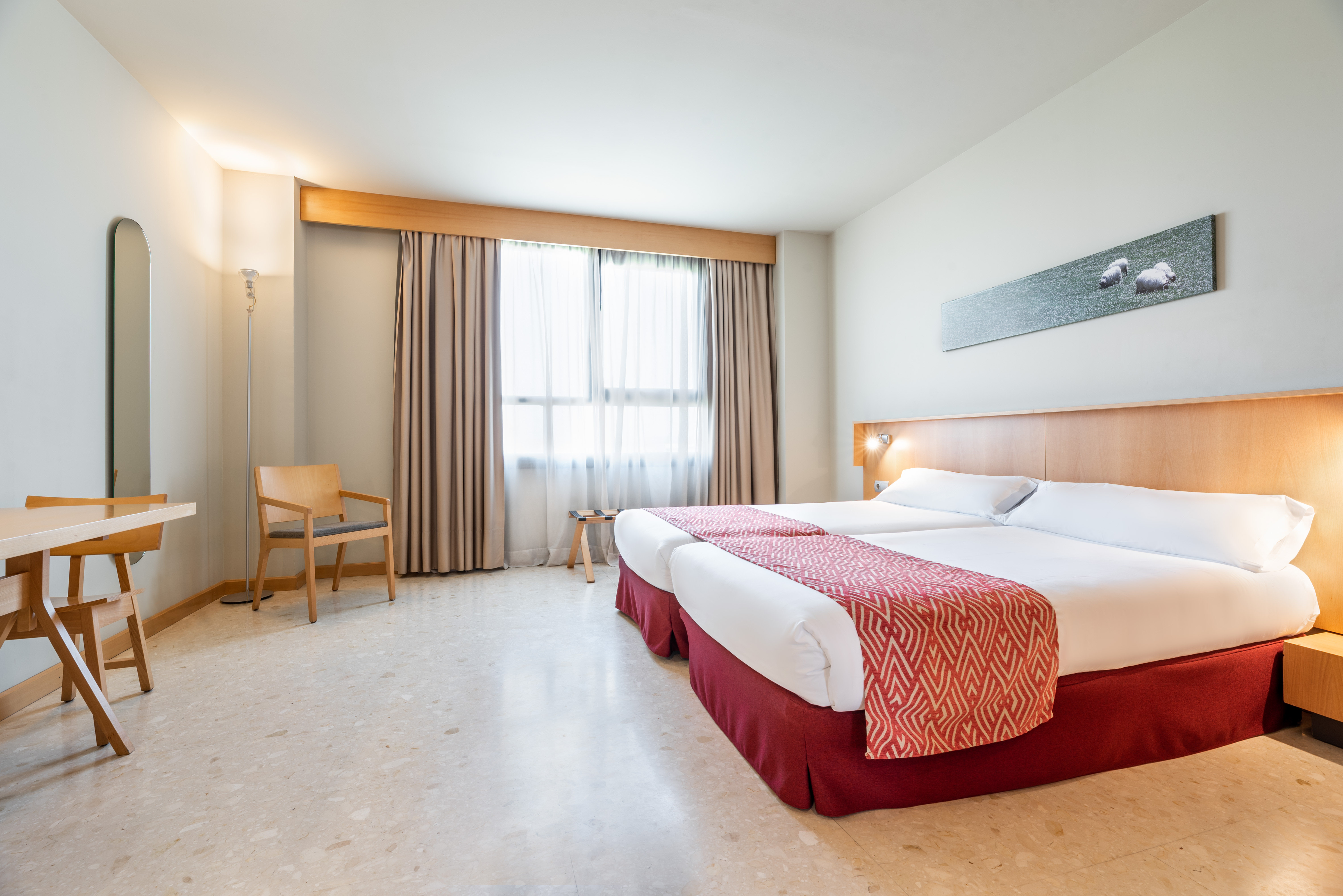 APARTAHOTEL EXE CAMPUS SAN MAMES 14/47