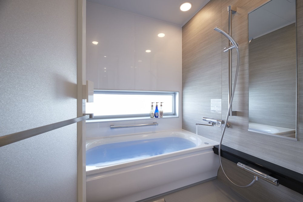 JR-EAST HOTEL METS SAPPORO 40/50