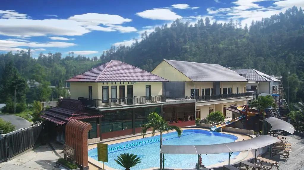 Hotel Sun Q Ta Guci 2/28