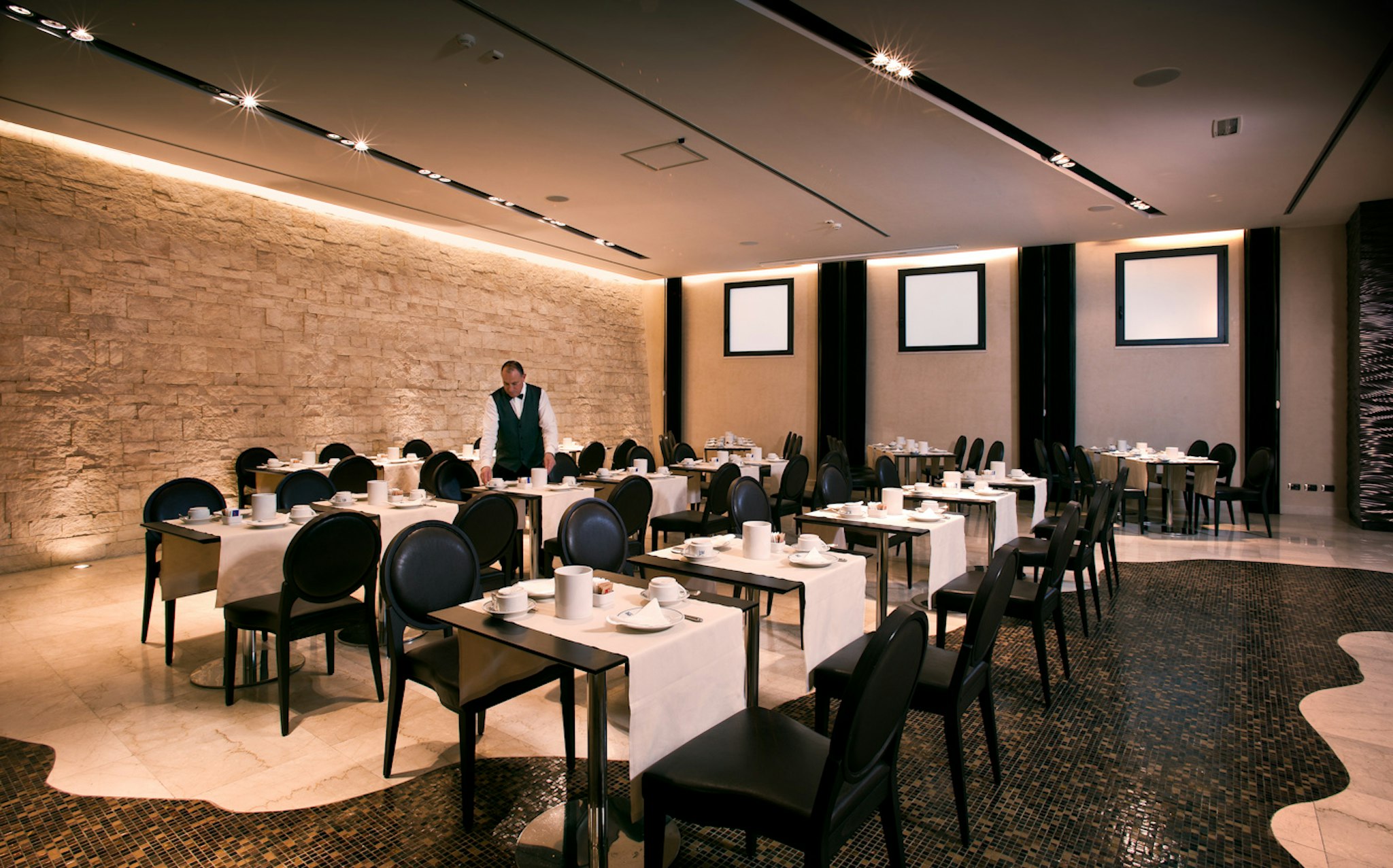 Regina Margherita Hotel 47/56