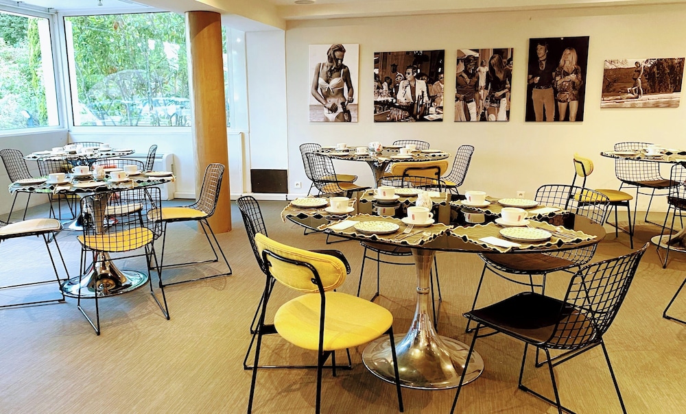 Pamela Hotel Cassis 59/75