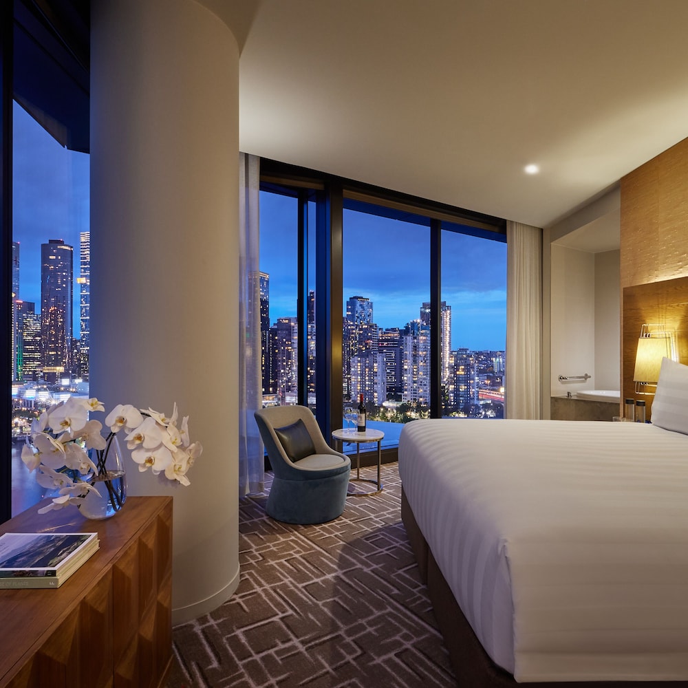 Panoramic, Suite, King Bed