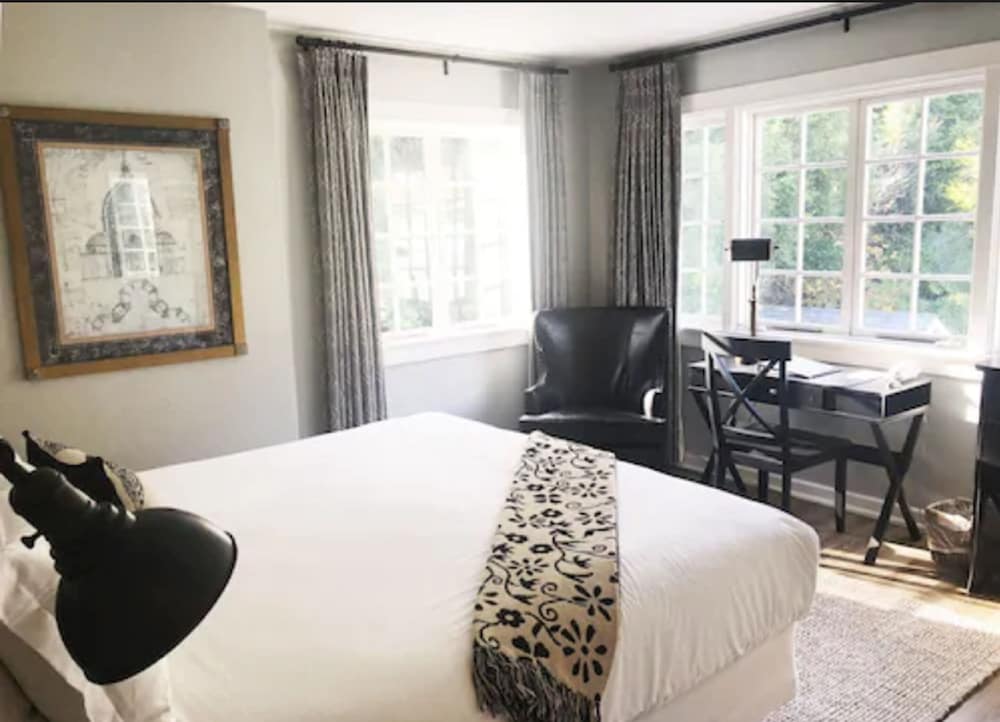 Channel Road Inn, A Four Sisters Inn 5/41
