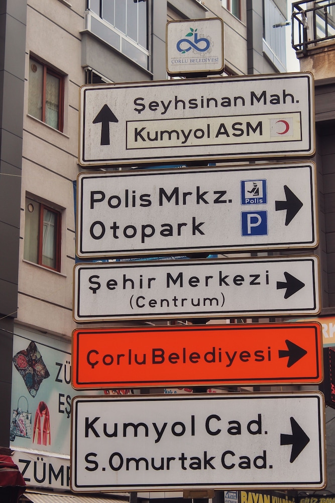 Evim Hotel 2/50