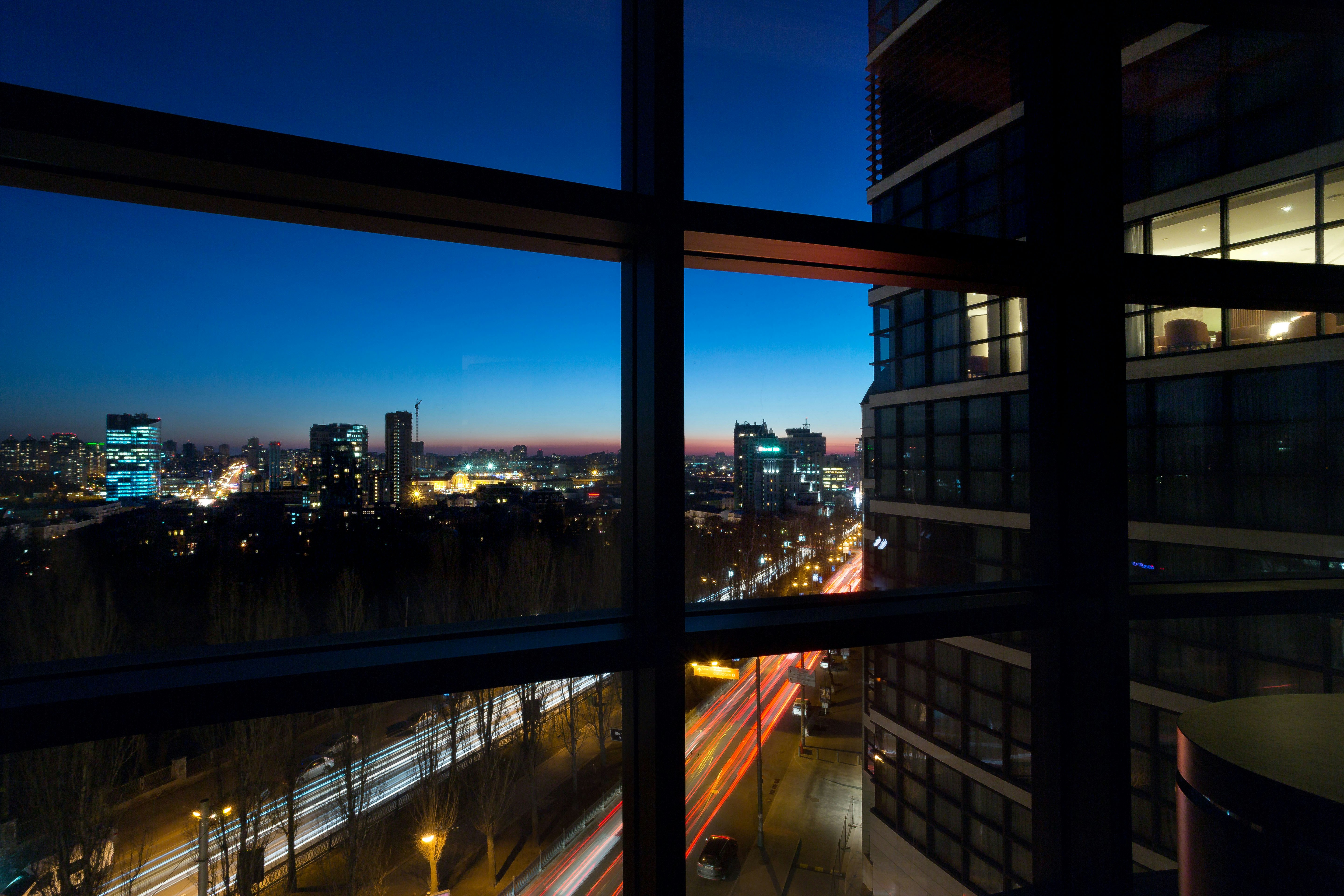 Hilton Kyiv 41/70