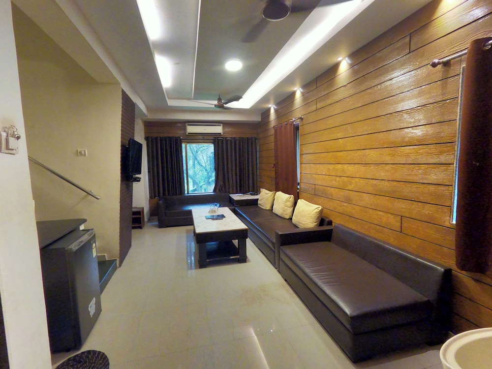 Hill Forest Resort 33/44