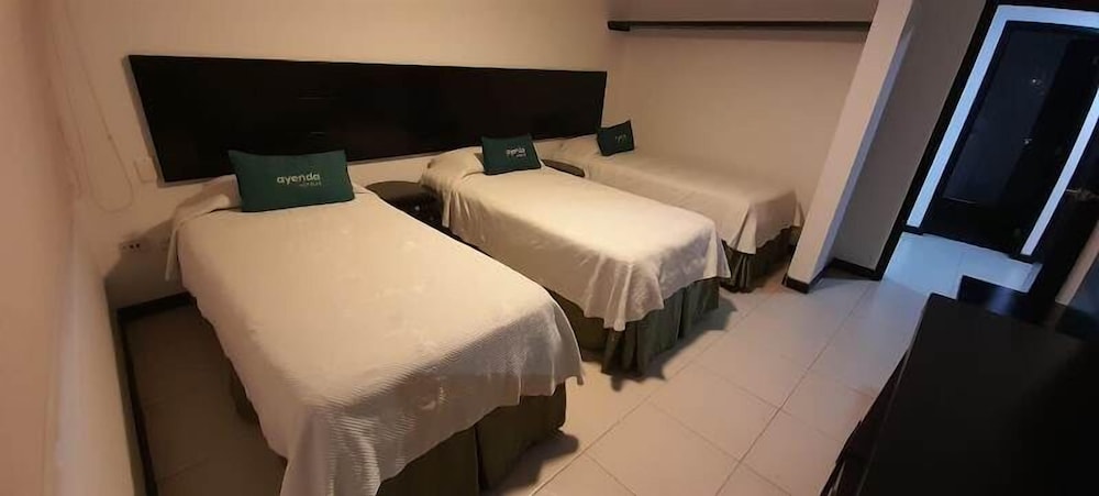 Ayenda 1043 Apartahotel Kafir 31/59
