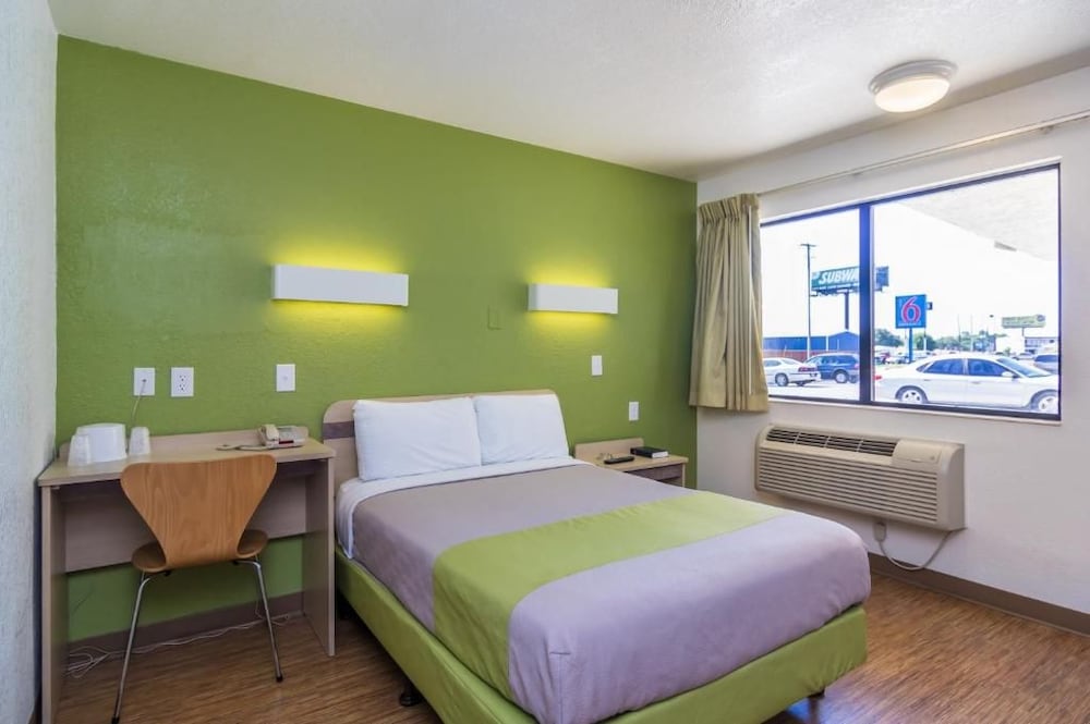 Motel6 Bellmead, TX - Waco 33/57