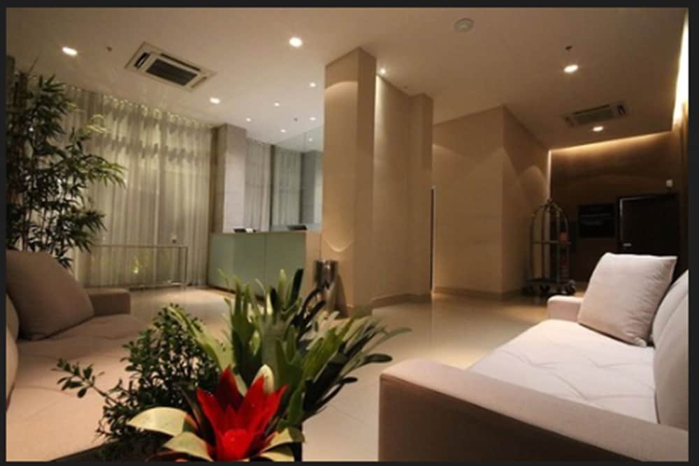 Promenade Link Stay 6/57