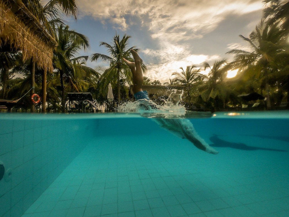 De Silva Palm Resort 42/50