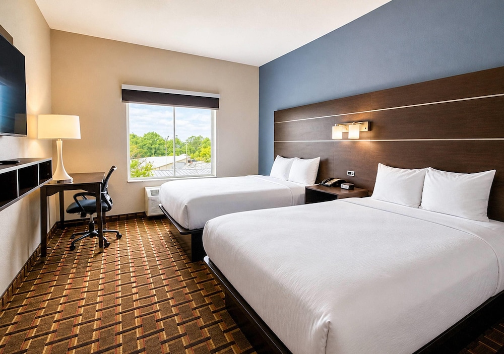 Standard, 2 Queen Beds