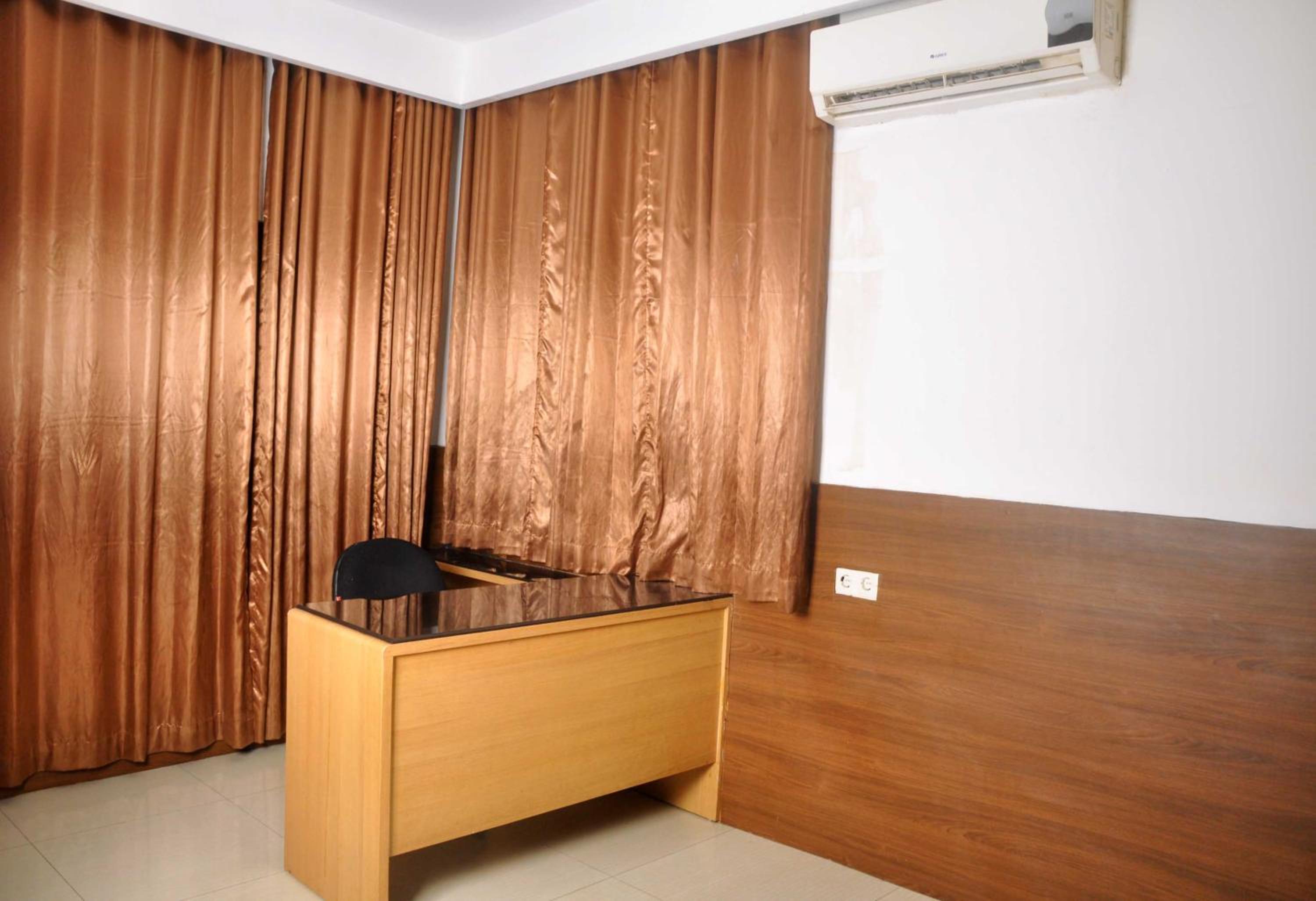Penthouse Hotel 45/60