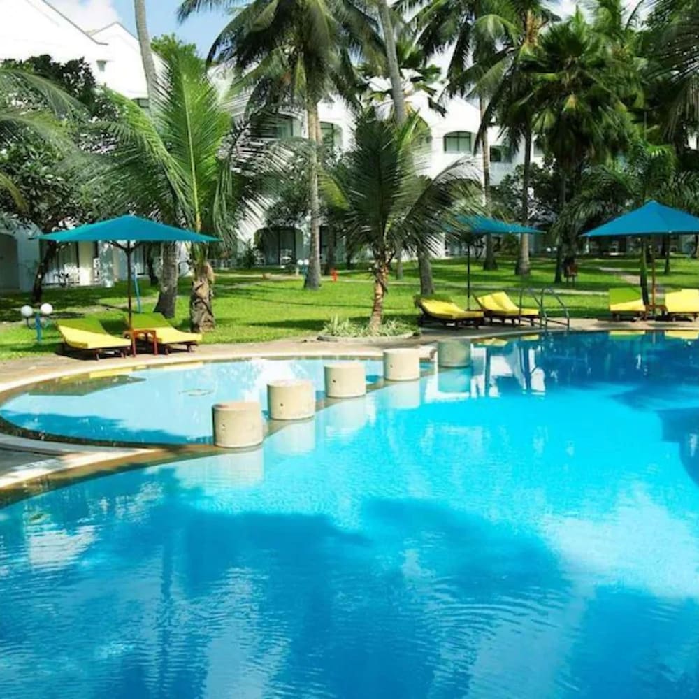 Sarova Whitesands Beach Resort and Spa 70/73