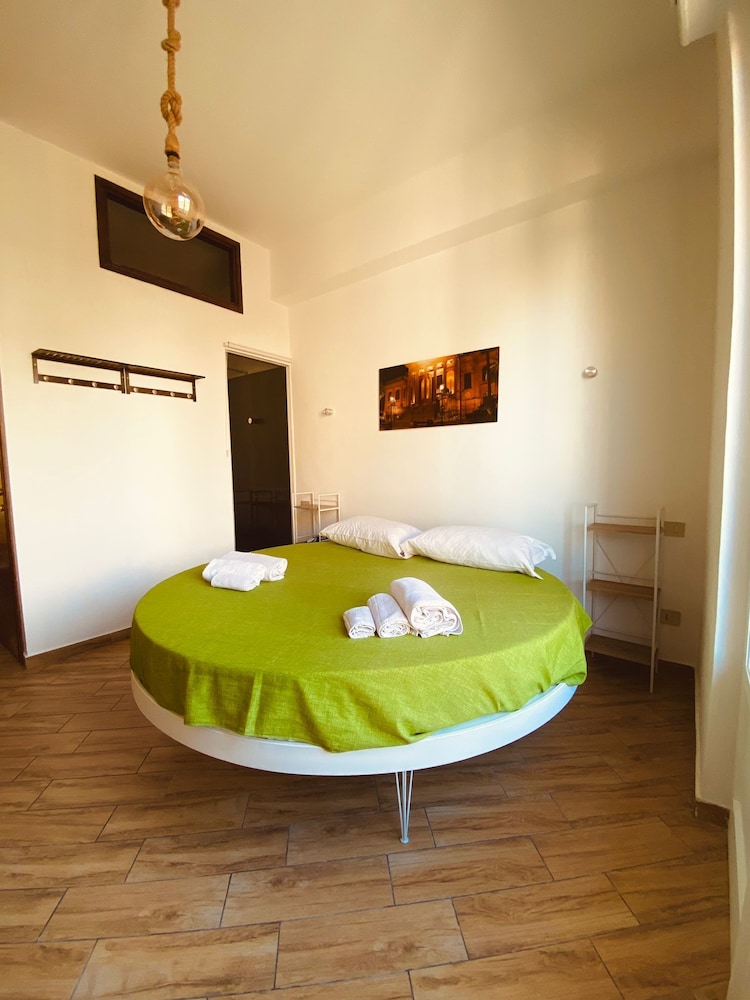 Antadia B&B 24/63